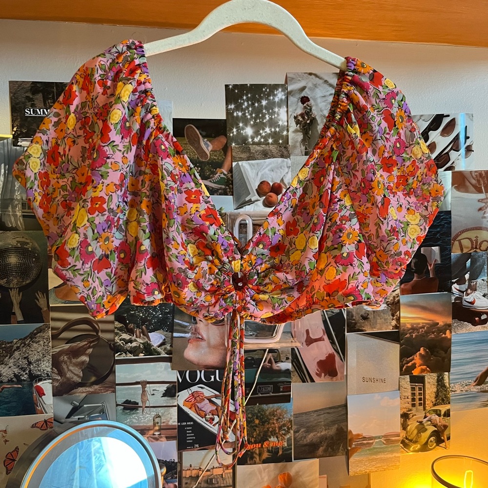 Floral crop top